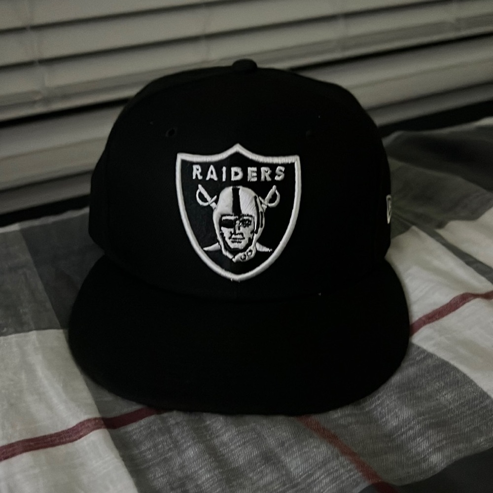 Oakland raiders fitted hat